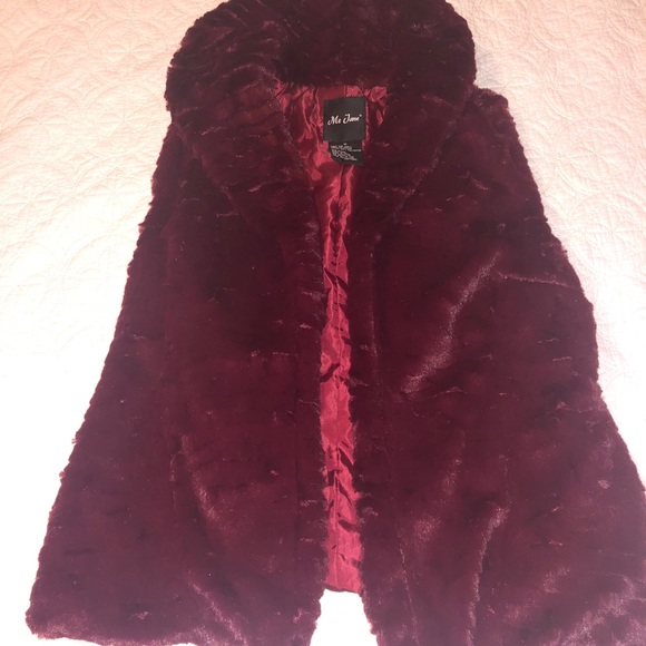 Vest - Picture 2 of 2